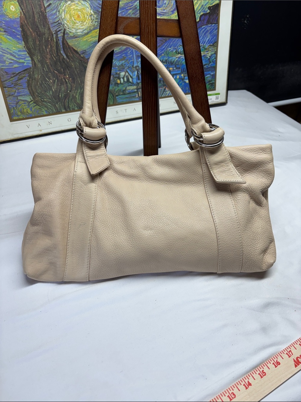 Express Design Studios Everyday Pebbled Leather Shoulder Tote in Light Beige